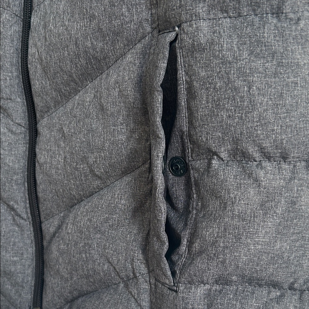 Lands' End Women's Charcoal Quilted Vest - Picture 3 of 5